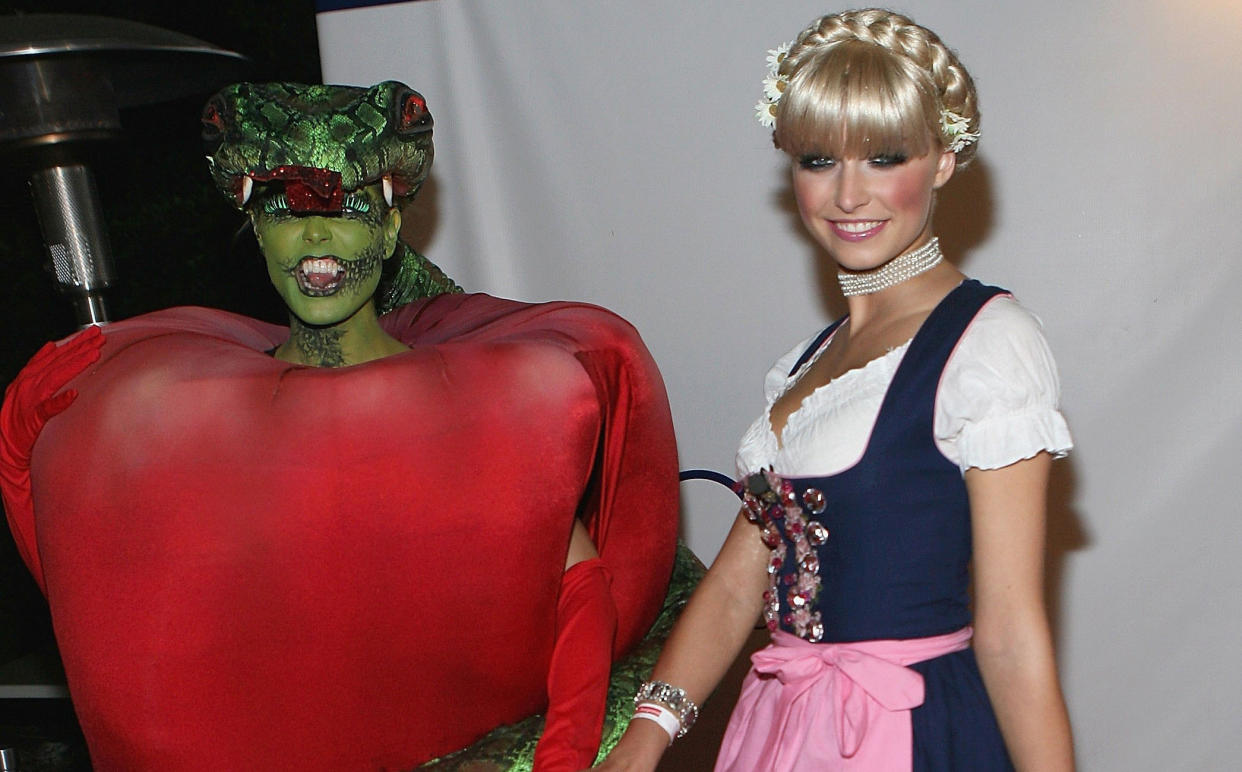 Heidi Klum und Lena Gercke bei Heidis Halloweenparty im Jahr 2006, kurz nach Lenas Sieg bei „Germany’s Next Topmodel“. (Bild: Getty Images)