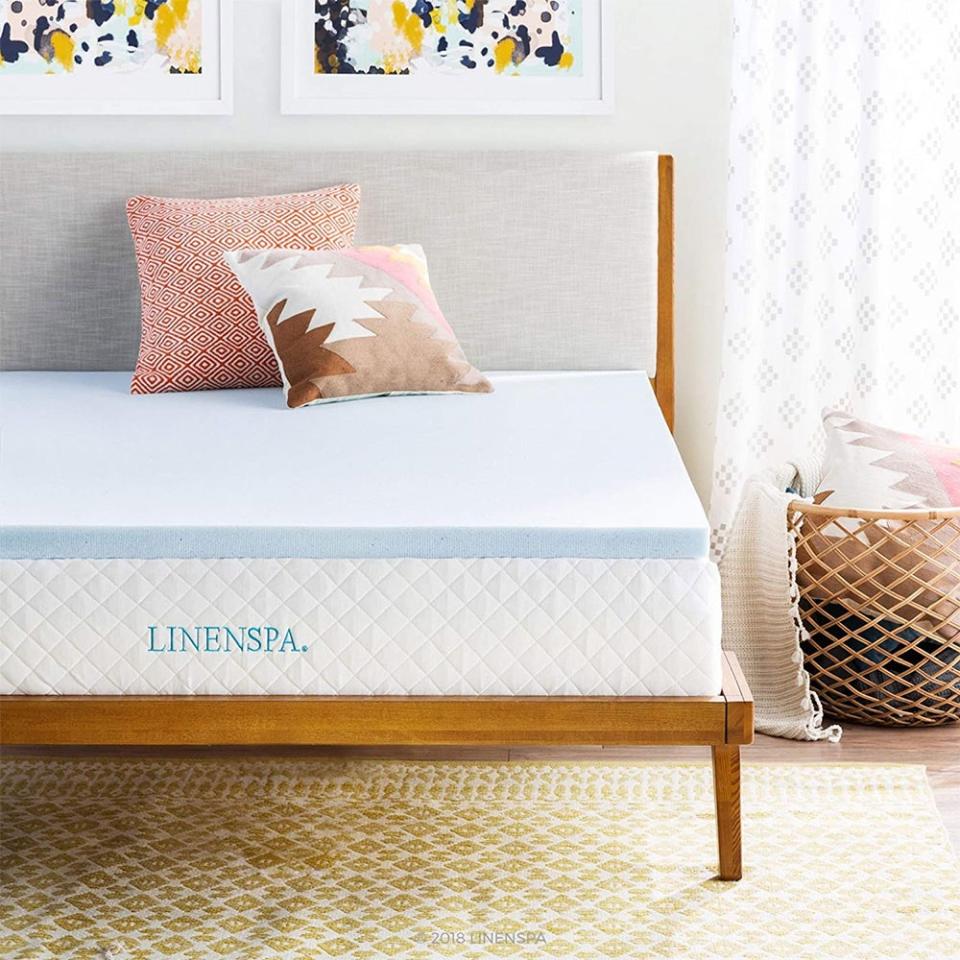 Linenspa 2" Gel Infused Memory Foam Mattress Topper (Queen Size)