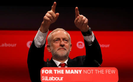 Britain's opposition Labour Party leader Jeremy Corbyn acknowledges his audience prior to giving his keynote speech at the Labour Party Conference in Brighton, Britain, September 27, 2017. REUTERS/Peter Nicholls