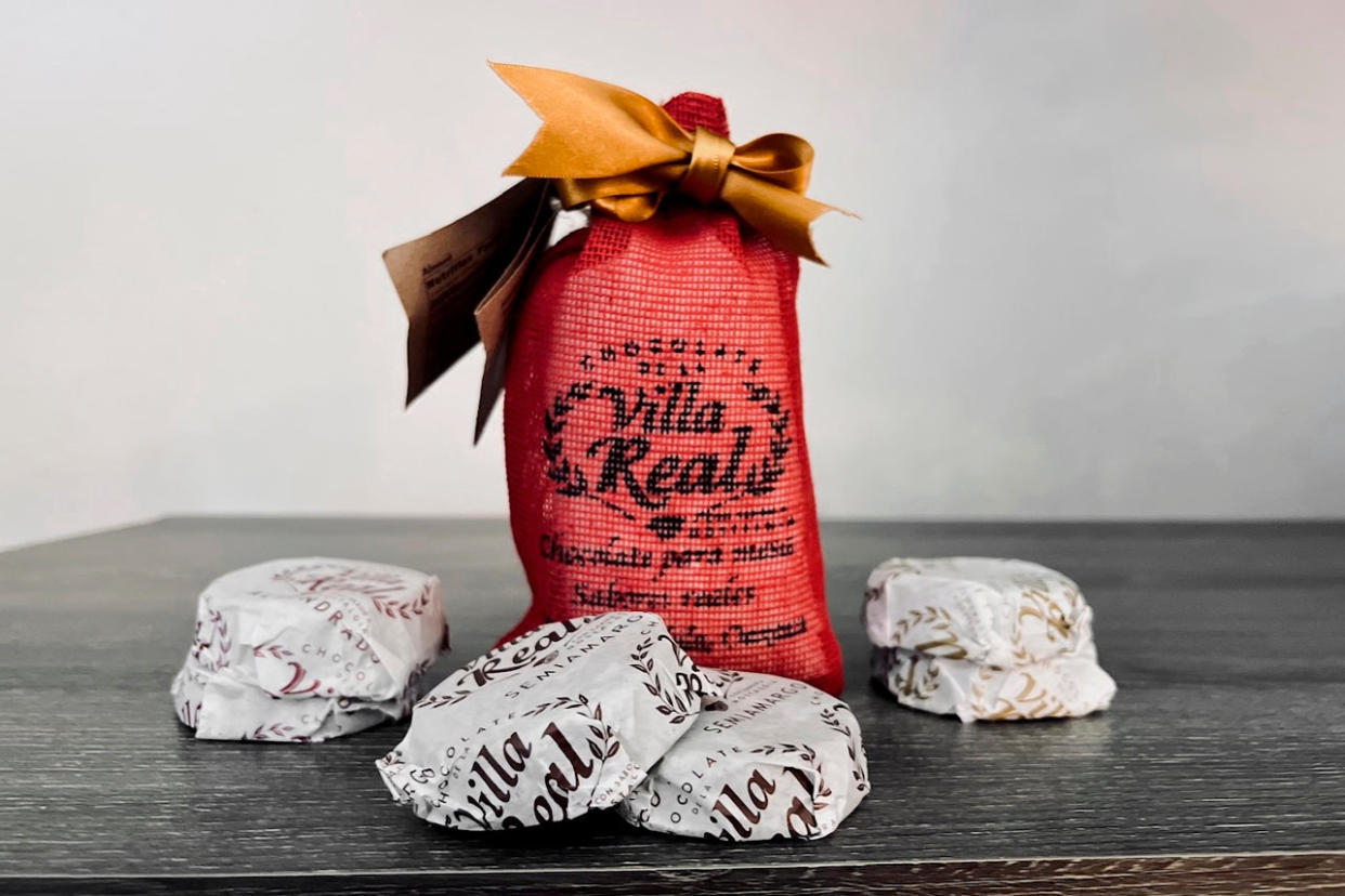 <p><a href="https://go.redirectingat.com?id=74968X1596630&url=https%3A%2F%2Fverveculture.com%2Fproducts%2Fvilla-real-mexican-hot-chocolate-variety-gift-set&sref=https%3A%2F%2Fwww.veranda.com%2Fshopping%2Fhome-accessories%2Fg45756982%2Fwhite-elephant-gifts%2F" rel="nofollow noopener" target="_blank" data-ylk="slk:Shop Now;elm:context_link;itc:0;sec:content-canvas" class="link rapid-noclick-resp">Shop Now</a></p><p>Villa Real Mexican Hot Chocolate Variety Gift Set</p><p>verveculture.com</p><p>$24.00</p>