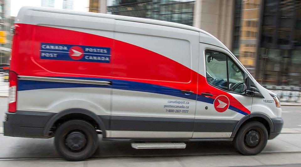  Five Crown Corporations lost money, topped by the $482 million lost by Canada Post Corp.