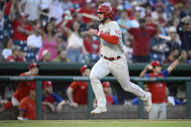 Phillies' Rhys Hoskins OK after being hit by pitch on hand, could