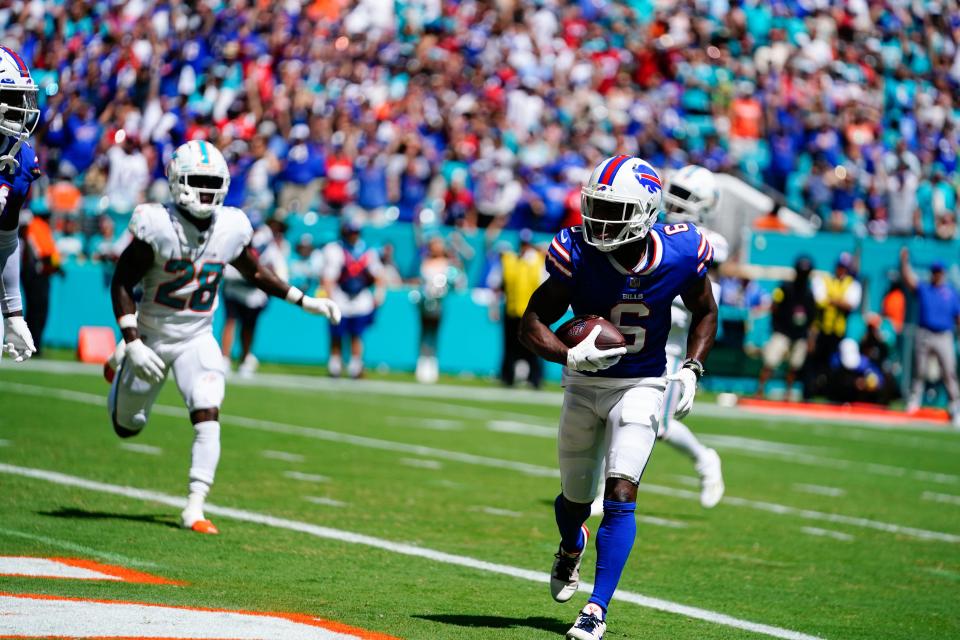 Isaiah McKenzie scored the Bills second touchdown.