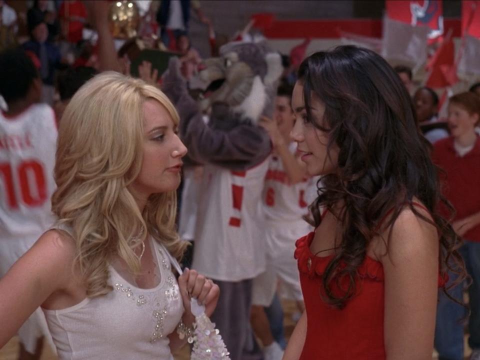 hsm sharpay gabriella gym 