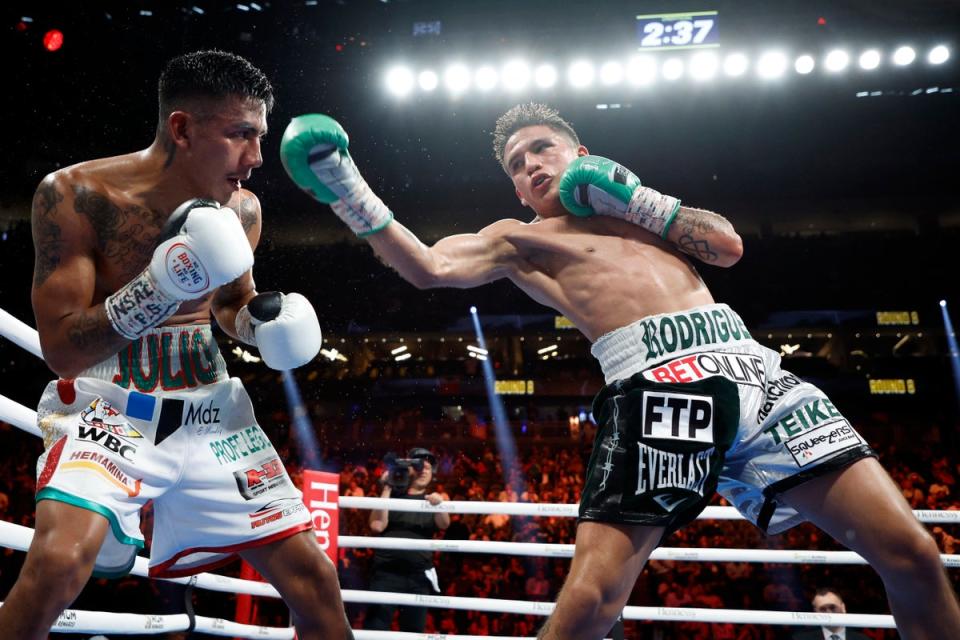 Rodriguez, right, beat Israel Gonzalez on all three scorecards in September (Getty)