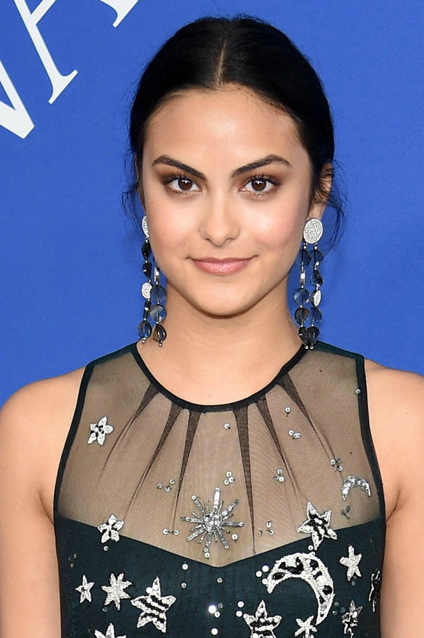 Camila Mendes