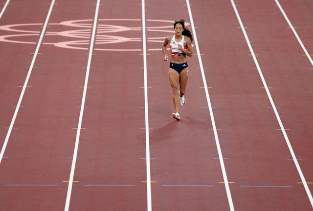 Katarina Johnson-Thompson hobbled to the line in Japan