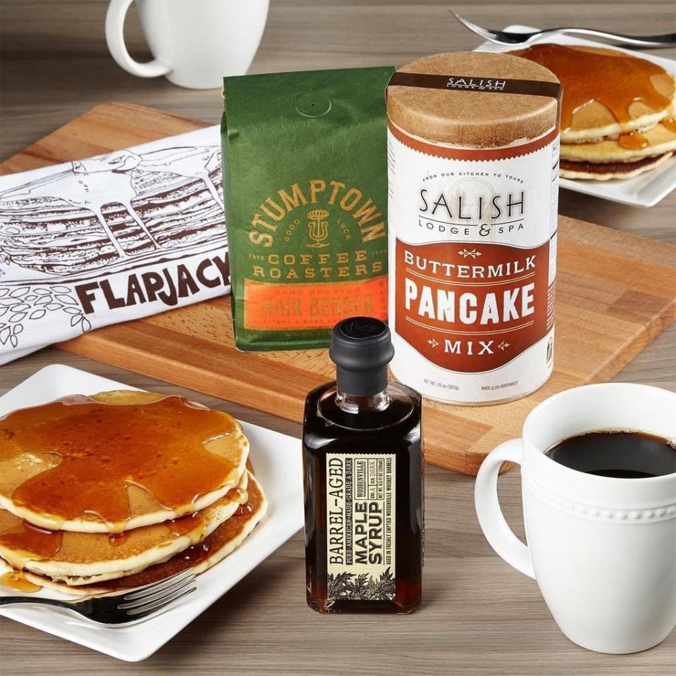 5) Sunday Morning Pancakes Gift Set