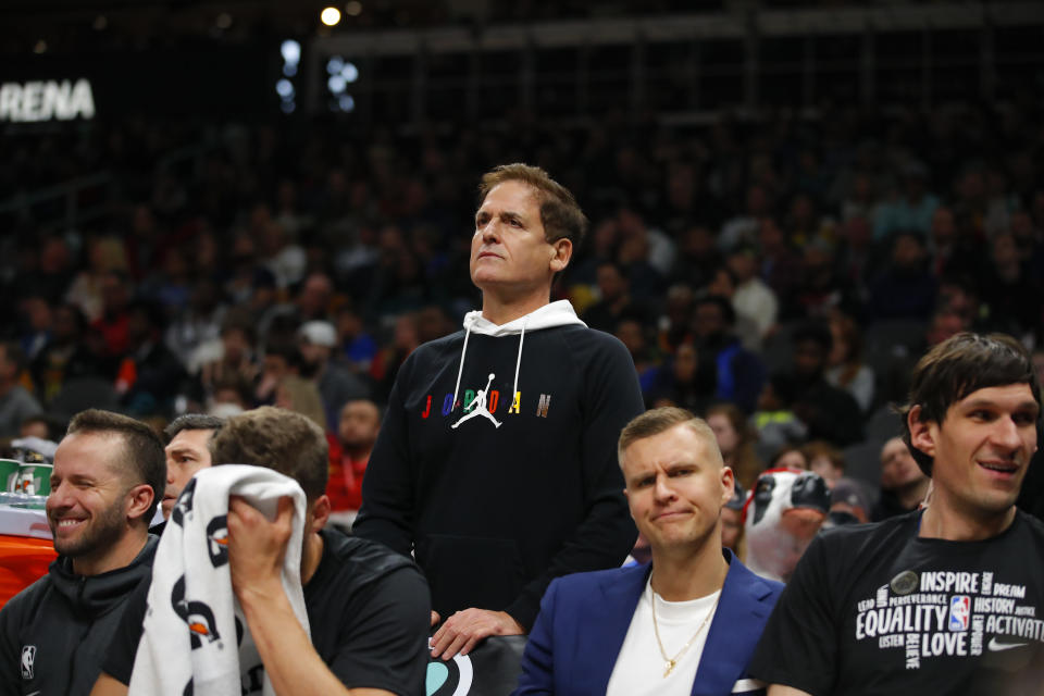In a series of tweets, Dallas owner Mark Cuban ripped the officiating from the end of the Mavericks' loss to Atlanta on Saturday night.