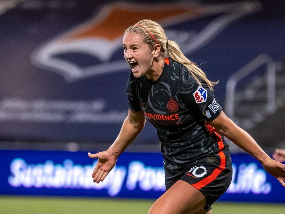 lindsey horan