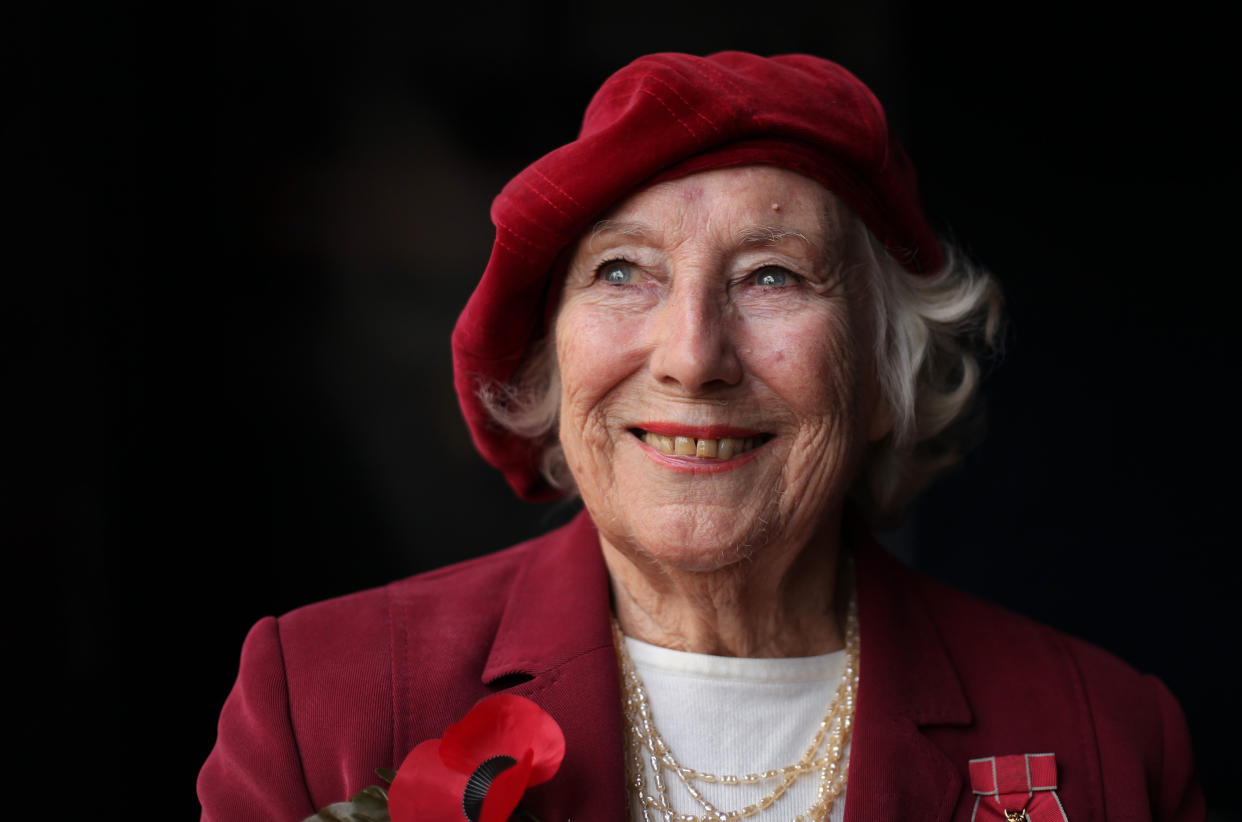 Forces sweetheart Dame Vera Lynn poses for photographs in central London, on October 22, 2009. Forces sweetheart Dame Vera Lynn on Thursday joined soprano singer Hayley Westenra for an emotional rendition of the classic wartime song We'll Meet Again to officially launch the Royal British Legion's poppy appeal. AFP PHOTO/Shaun Curry (Photo by SHAUN CURRY / AFP)        (Photo credit should read SHAUN CURRY/AFP via Getty Images)