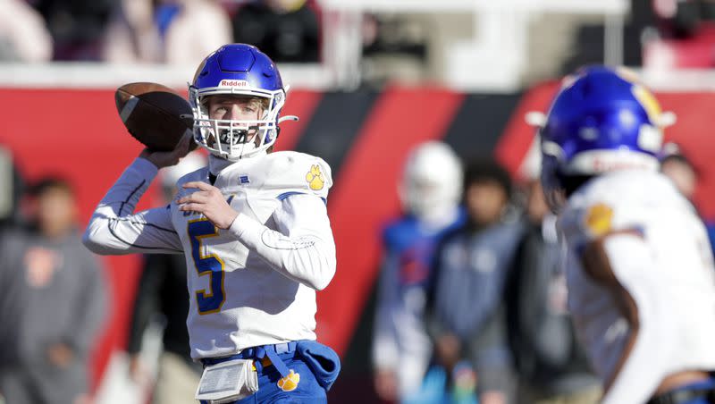 Orem Tigers quarterback Lance Reynolds III (5) is one of five uncommitted quarterback prospects in the 2024 recruiting class who have a scholarship offer from BYU.