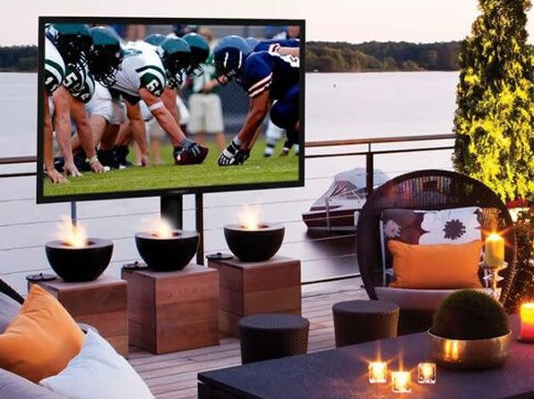 Outdoor Tvs