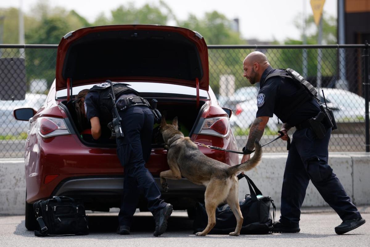 U.S. border patrol reports record number of encounters with migrants at the Canadian border