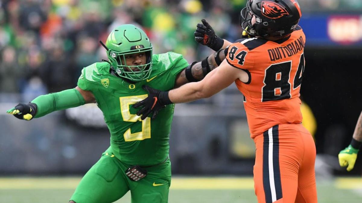 Oregon at Oregon State Best bets: Odds, predictions, recent stats, names to know, and trends for September 14