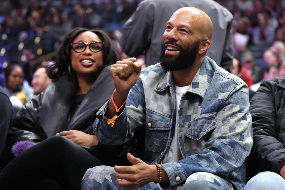 LOS ANGELES, CALIFORNIA - JANUARY 10: Singer and actress Jennifer Hudson sits with rapper and actor Common during the first half of a game between the LA Clippers and the Toronto Raptors at Crypto.com Arena on January 10, 2024 in Los Angeles, California.  NOTE TO USER: User expressly acknowledges and agrees that, by downloading and or using this photograph, User is consenting to the terms and conditions of the Getty Images License Agreement. (Photo by Sean M. Haffey/Getty Images)