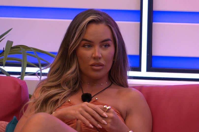 Samantha in Love Island