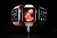 <p>I nuovi Apple Watch hanno schermi più grandi del 35 per cento rispetto ai modelli precedenti, pur senza cambiare la dimensione totale. </p>