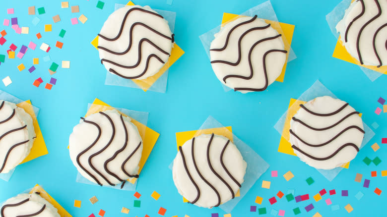 chocolate-striped snack cakes