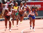 <p>Despite withdrawing from the 200m due to a torn hamstring, Dina Asher-Smith made an epic return in the 4x100m relay heats, as she helped the squad set a new national record. Their time of 41.55 seconds secured them a place in the final.<br><br></p>