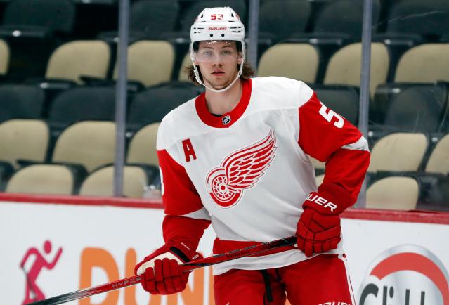 Red Wings' sources of hope: Moritz Seider and Lucas Raymond