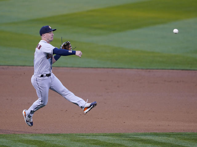 Greinke, Astros shut down rival A's to win opener 8-1