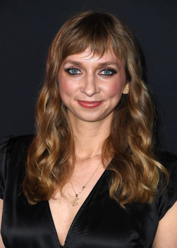 Lauren Lapkus arrives at the Environmental Media Association Awards Gala on Oct. 08, 2022, in Los Angeles.<p><a href="https://www.gettyimages.com/detail/1431856480" rel="nofollow noopener" target="_blank" data-ylk="slk:Steve Granitz/Getty Images;elm:context_link;itc:0;sec:content-canvas" class="link ">Steve Granitz/Getty Images</a></p>