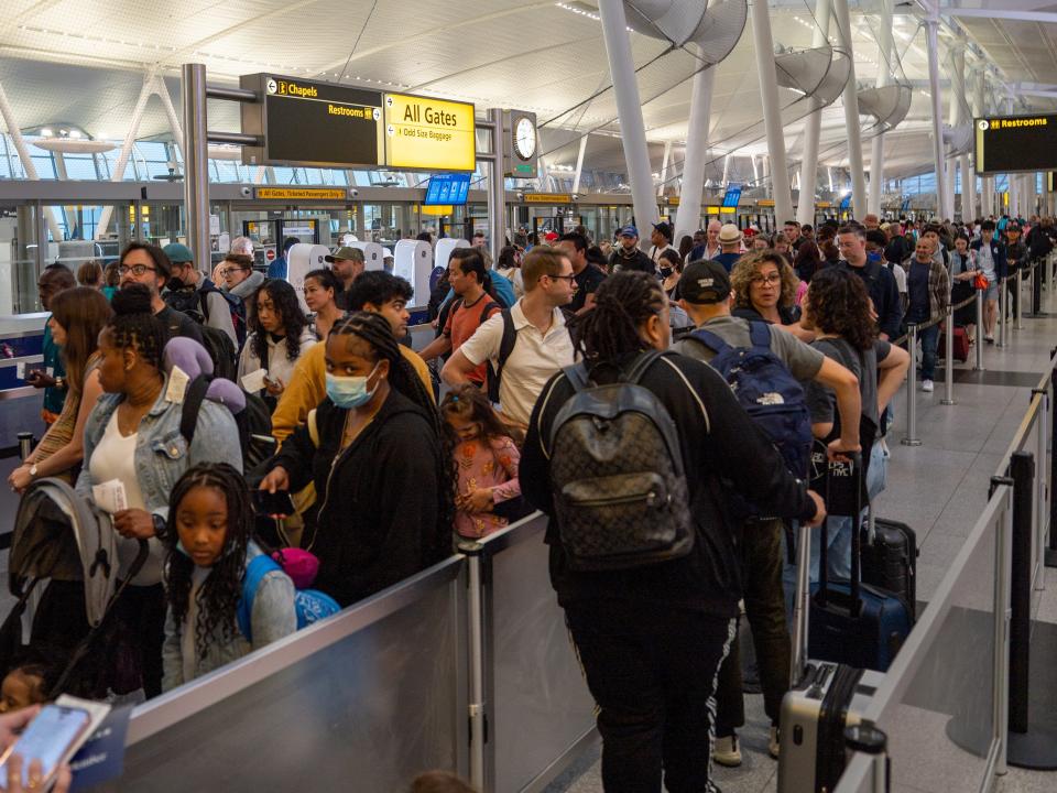 Airport line at JFK over the 2023 July 4 weekend