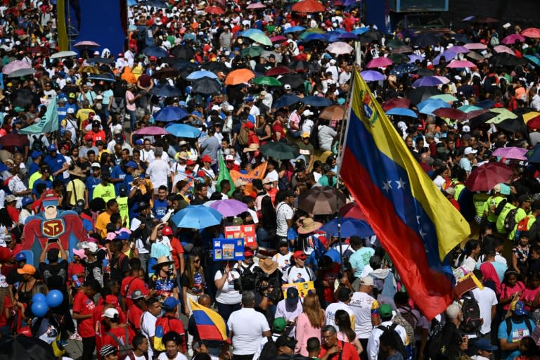 Marcha del chavismo en Caracas el 4 de julio (Federico PARRA)