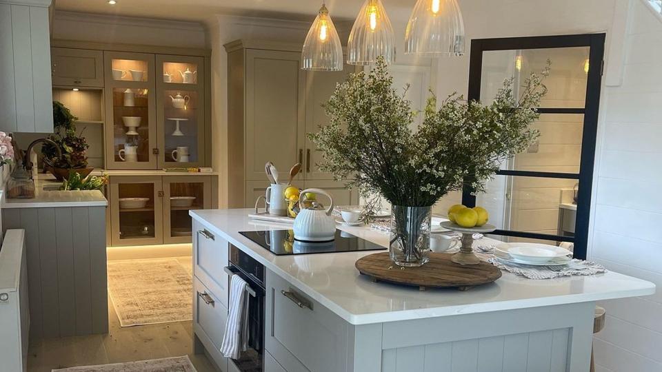 Shirlie Kemp showed off her cottage's stunning kitchen