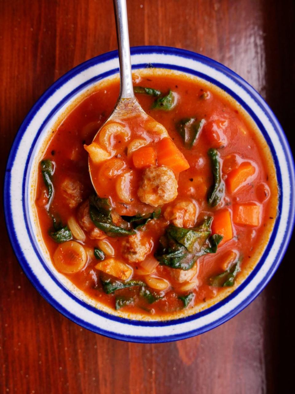 mini meatball pasta marinara soup