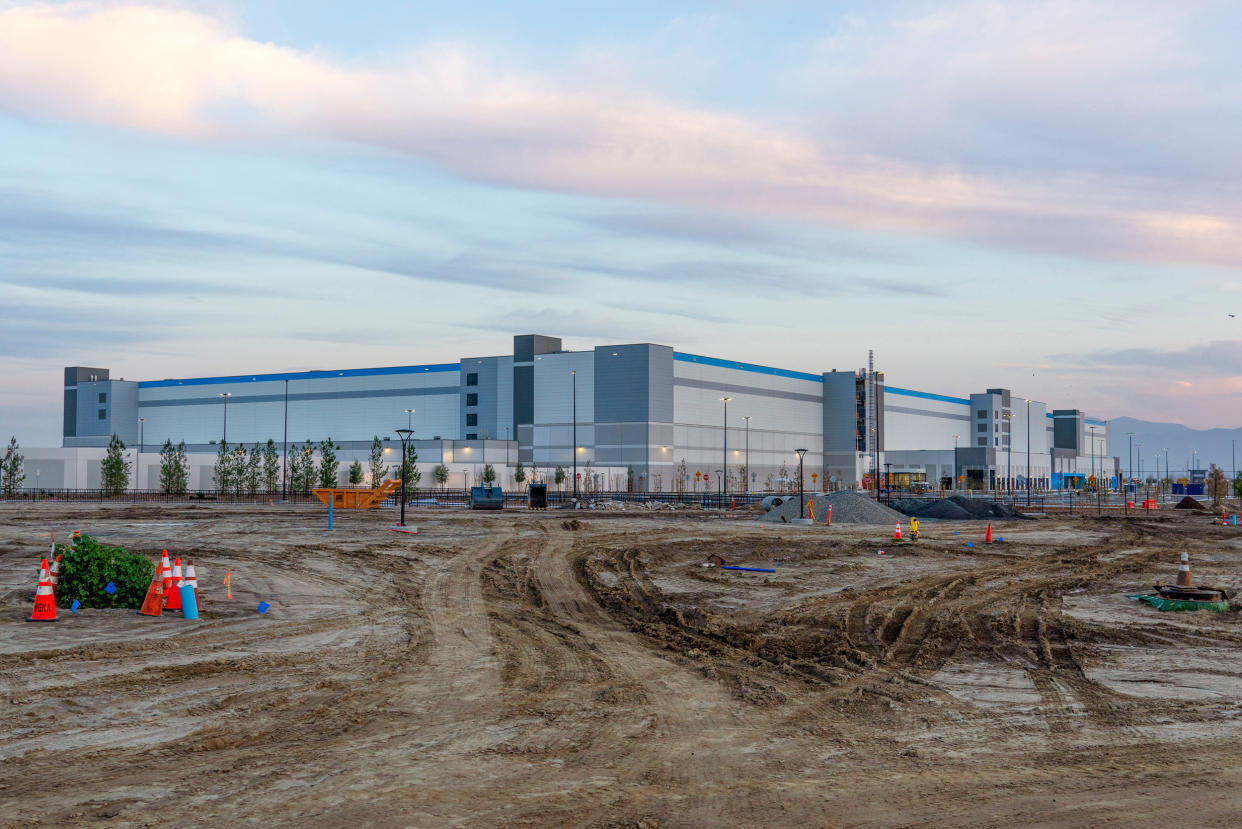 An Amazon fulfillment center under construction in Ontario, Calif., on March 17, 2023.  (Kyle Grillot / Bloomberg via Getty Images file)