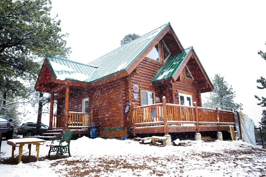 Charming Log Cabin