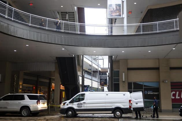 Police and the medical examiner's office work outside 1201 San Jacinto following the shooting on Tuesday, Nov. 1. (Photo: (Annie Mulligan/Houston Chronicle via AP))