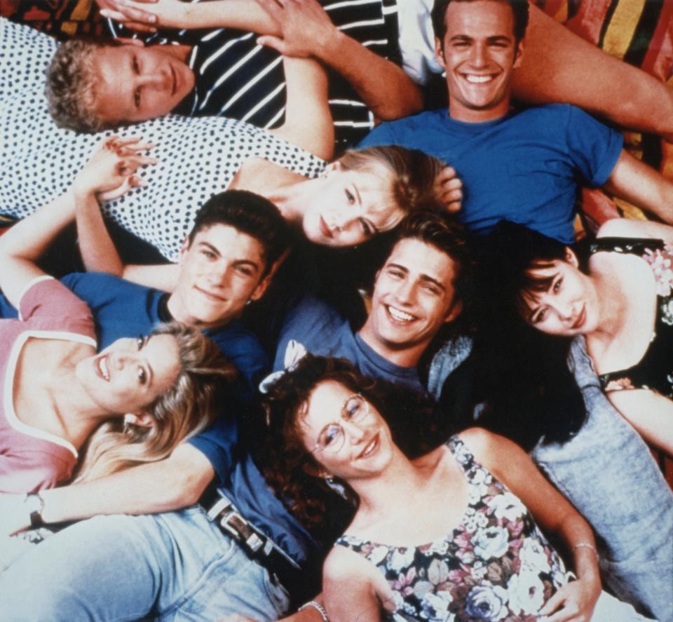 beverly hills 90210 cast