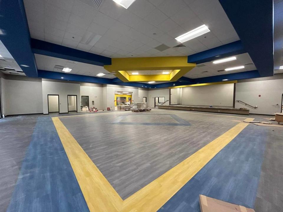 Lunchroom at the new Springdale Elementary School. 