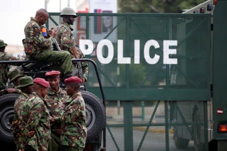 Police seal off roads near Kenya's Supreme Court in Nairobi, Kenya November 20, 2017. REUTERS/Baz Ratner