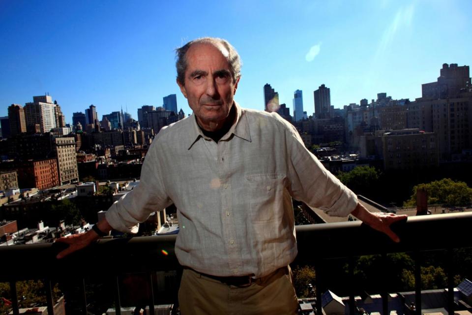 Author Philip Roth poses in New York September 15, 2010 (REUTERS)