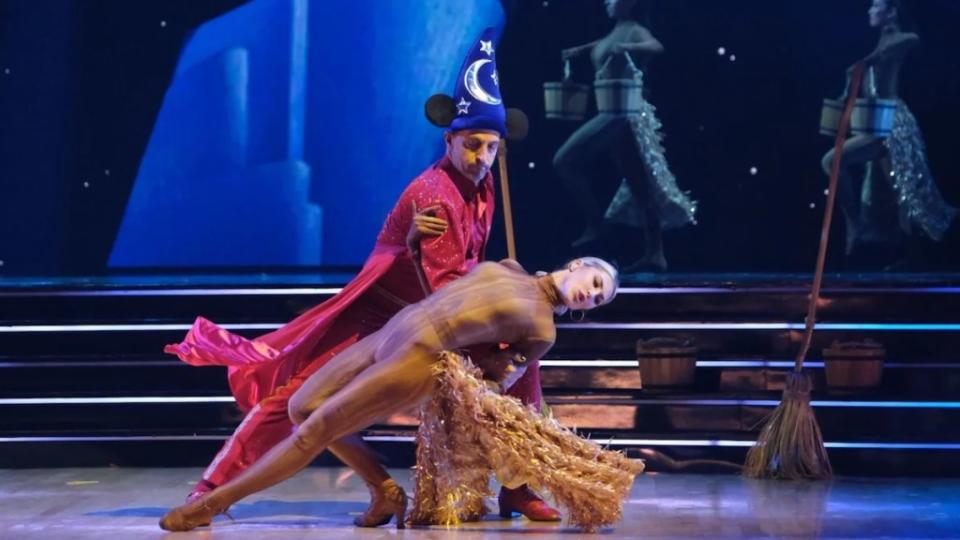 Mauricio Umansky and Emma Slater performed a Paso Doble to “The Sorcerer’s Apprentice” from “Fantasia.”
