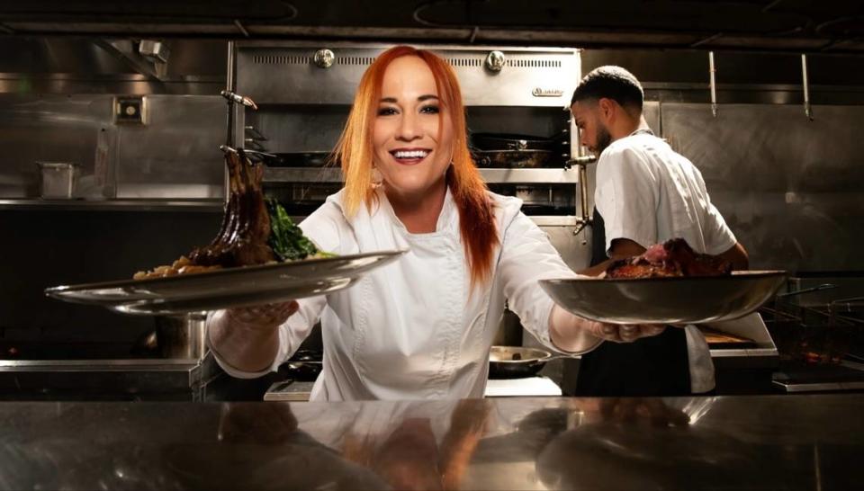 “Me gusta tanto como a mis invitados”, dice la chef Adrianne Calvo sobre los eventos Dark Dining en el Chef Adrianne’s Vineyard Restaurant & Bar en Kendall. Cortesía