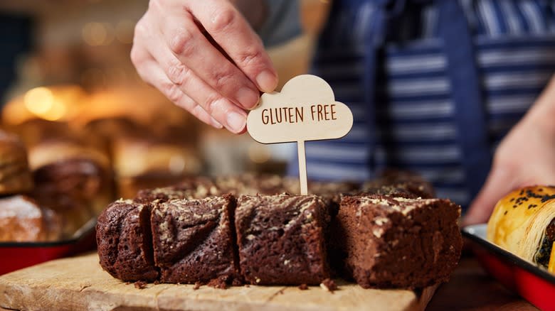 Brownies with gluten-free label