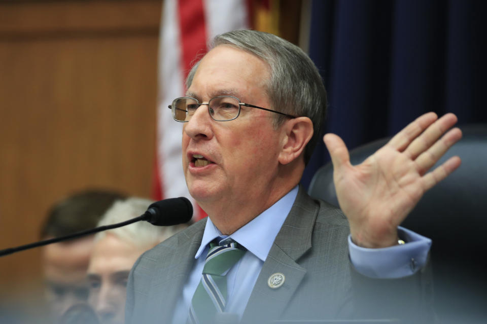 Judiciary Chairman Bob Goodlatte (R-Va.) used his questioning to amplify one of President Donald Trump's favorite conspiracy theories: that Trump and his campaign had been spied on by the government. (Photo: ASSOCIATED PRESS)