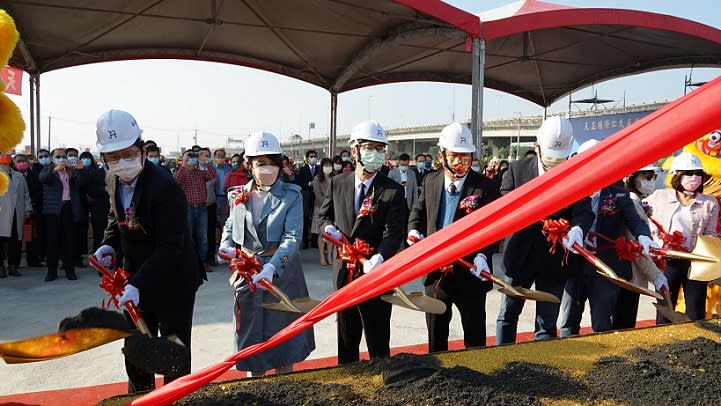 仁武產業園區首建廠動土　半導體設備天正國際10億擴廠