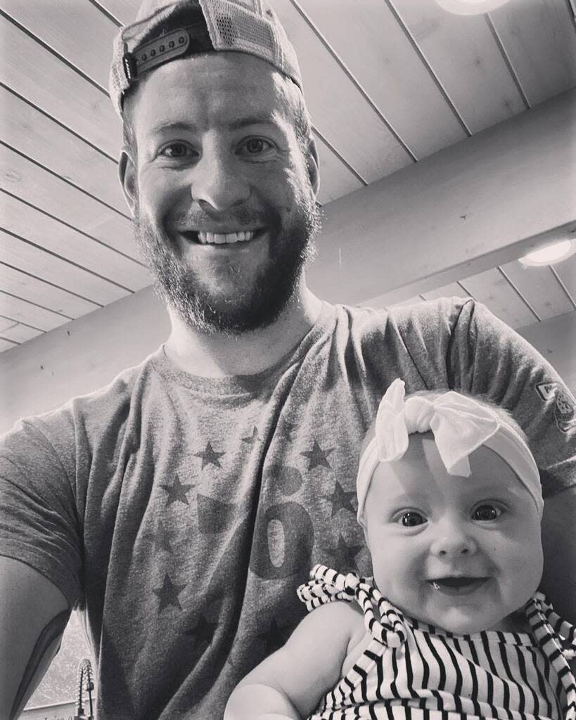 Carson Wentz, Instagram