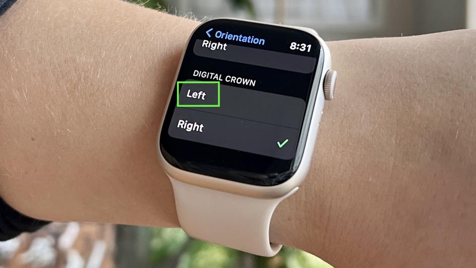 Apple Watch how to change digital crown orientation