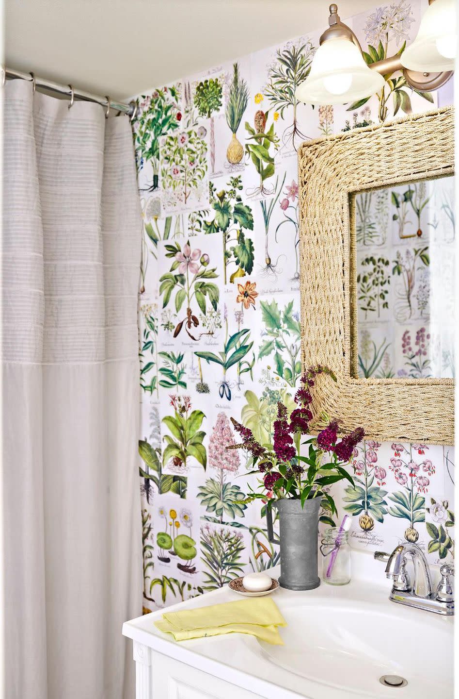 DIY Botanical Bathroom Wallpaper