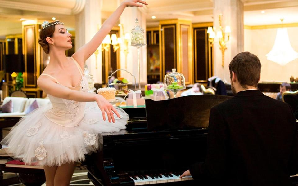 Evening rituals at the St. Regis Moscow sometimes involve live dance performance and music, a event that will sure to delight young ones