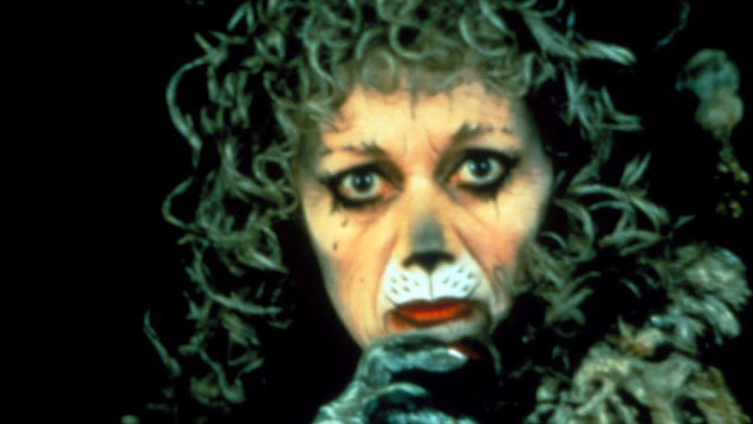 "Cats" is back for an encore on PBS' "Great Performances." With Elaine Paige.