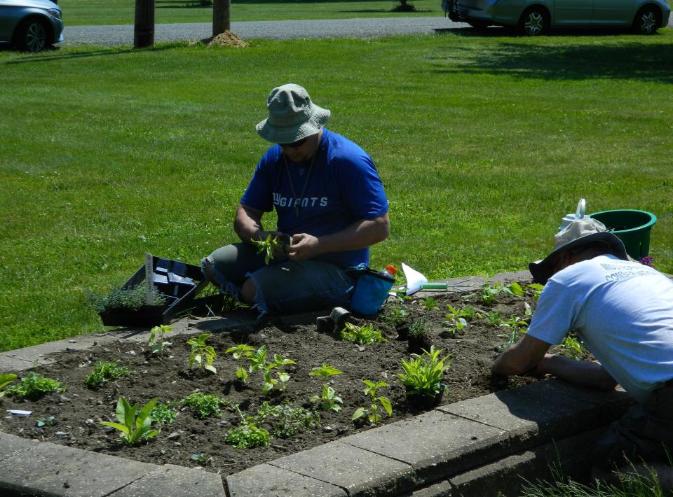 William Hlubik, director of Rutgers Cooperative Extension of Middlesex County, has given the green light to taking the first steps to gardening in 2024.