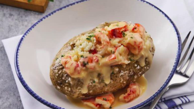Creamy lobster baked potato